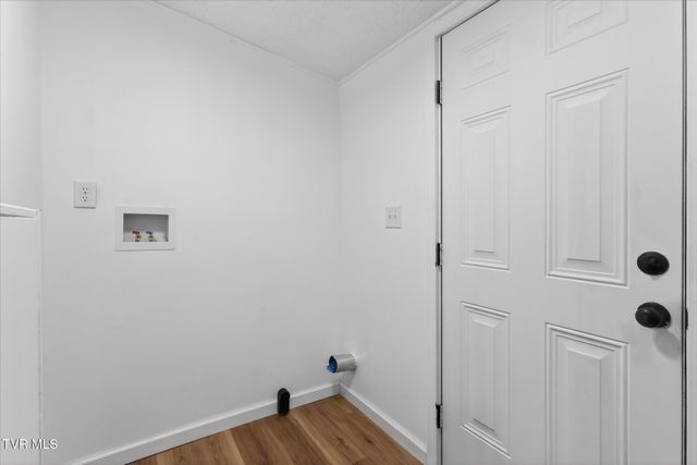 10657 Oak Grove Road, Bristol, VA 24202