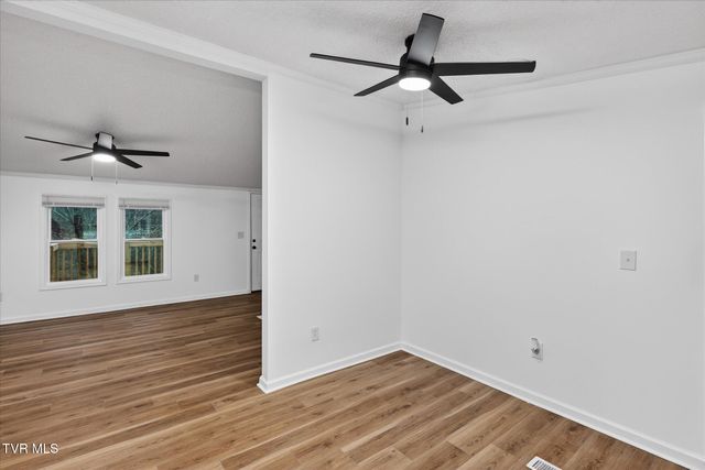 10657 Oak Grove Road, Bristol, VA 24202