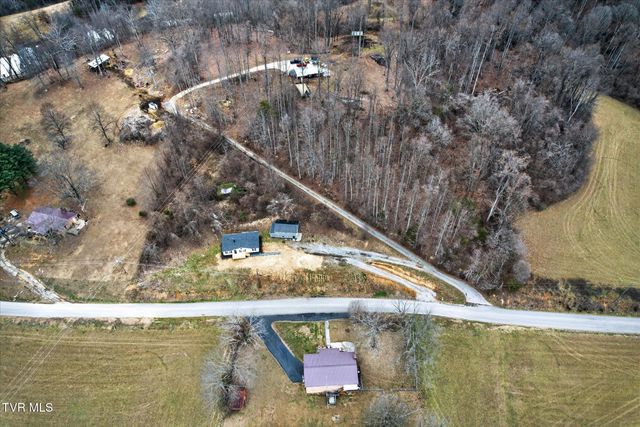 10657 Oak Grove Road, Bristol, VA 24202