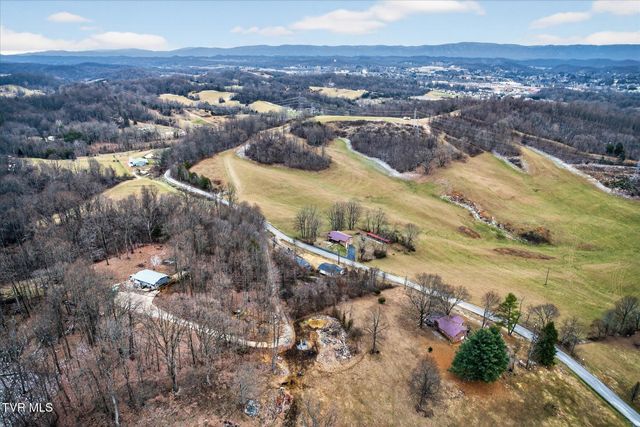 10657 Oak Grove Road, Bristol, VA 24202