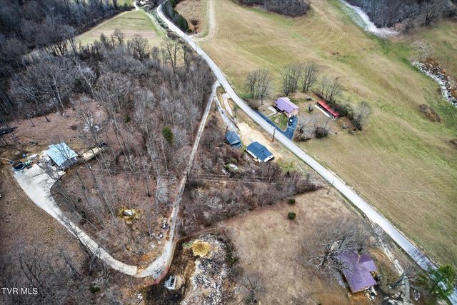 10657 Oak Grove Road, Bristol, VA 24202