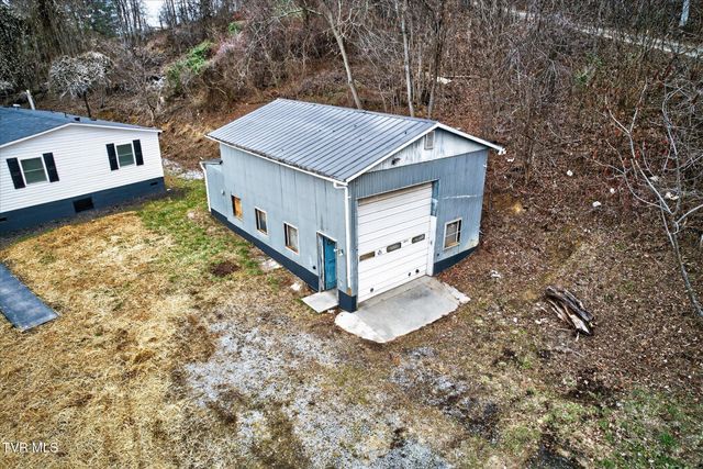 10657 Oak Grove Road, Bristol, VA 24202