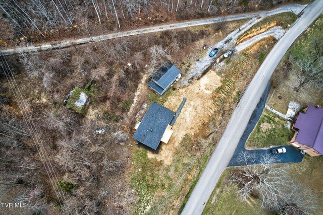 10657 Oak Grove Road, Bristol, VA 24202