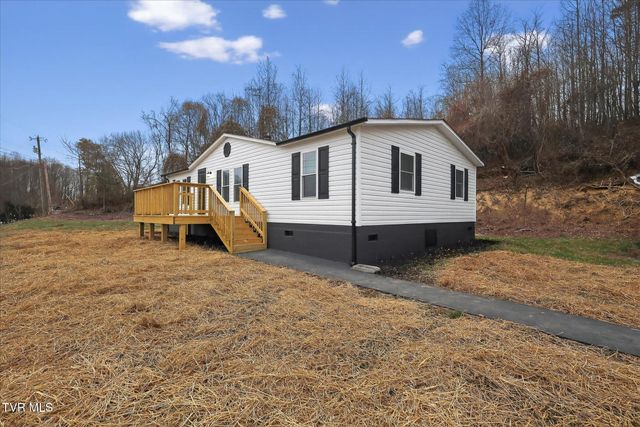 10657 Oak Grove Road, Bristol, VA 24202