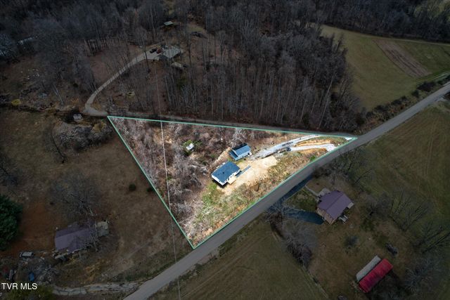 10657 Oak Grove Road, Bristol, VA 24202