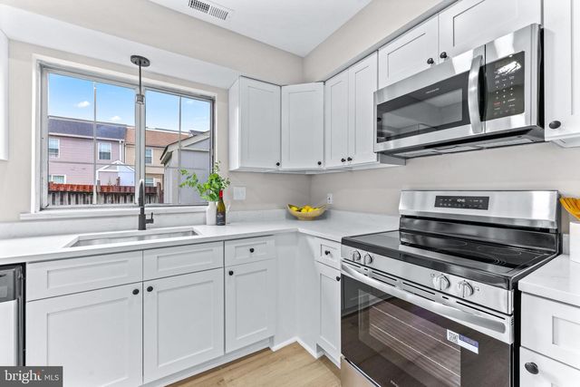 526 BEND CIRCLE RD, Glen Burnie, MD 21061