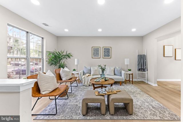 526 BEND CIRCLE RD, Glen Burnie, MD 21061