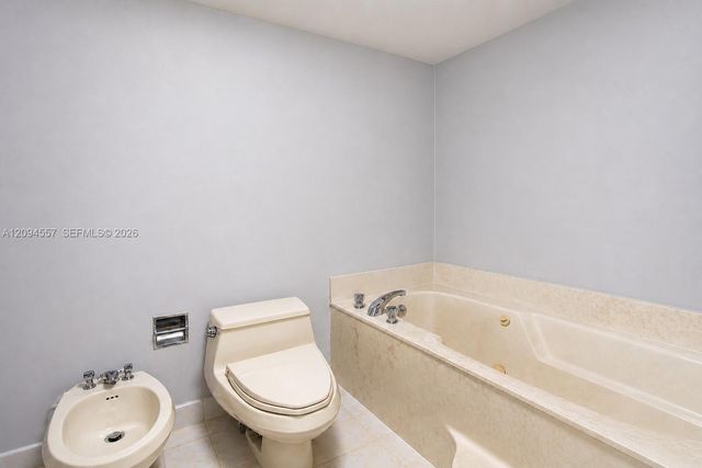 520 Brickell Key Drive A1113, Miami, FL 33131