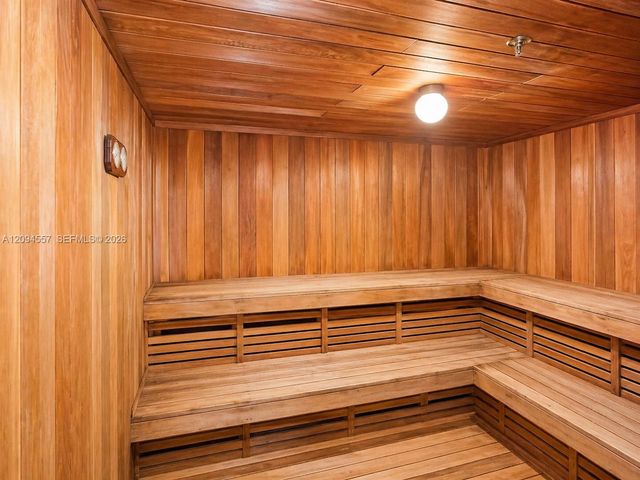 520 Brickell Key Drive A1113, Miami, FL 33131