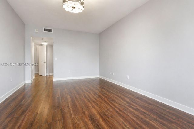 520 Brickell Key Drive A1113, Miami, FL 33131