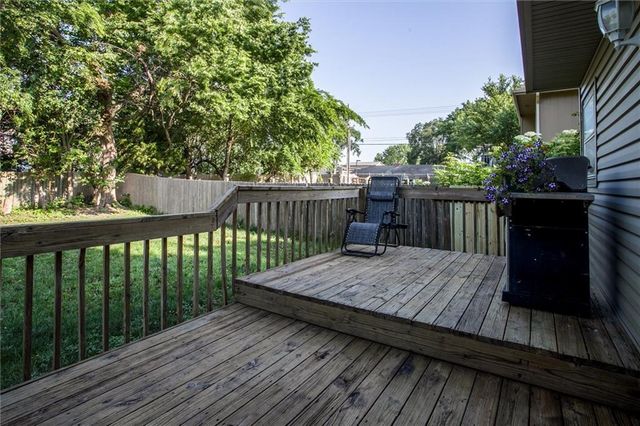 102 20 Avenue S, Greenwood, MO 64034