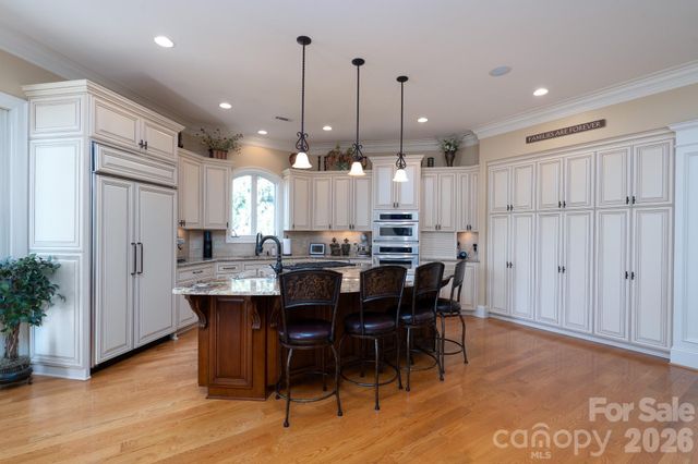 144 Moss Bank Court, New London, NC 28127