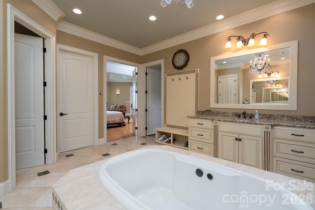 144 Moss Bank Court, New London, NC 28127