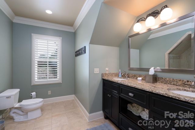 144 Moss Bank Court, New London, NC 28127