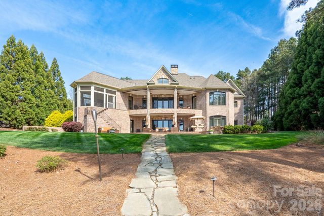 144 Moss Bank Court, New London, NC 28127