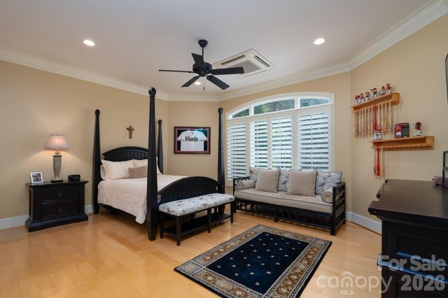 144 Moss Bank Court, New London, NC 28127