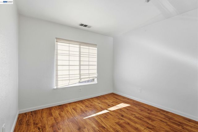 7318 Bower Ln, Dublin, CA 94568