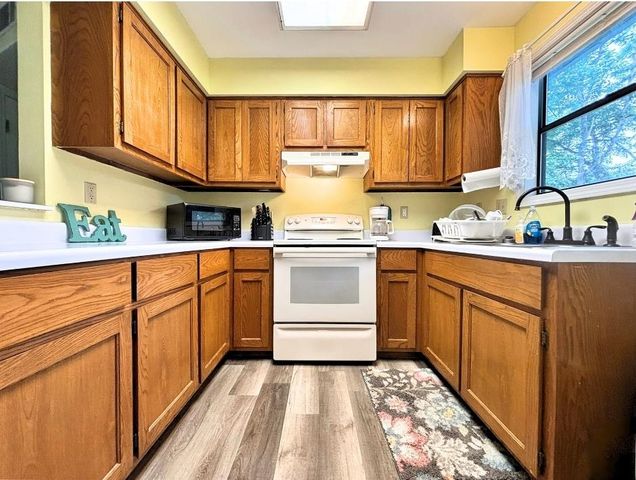 12 Tishimingo Drive, Cherokee Village, AR 72529