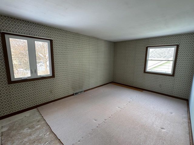 2741 N 56th STREET, Milwaukee, WI 53210