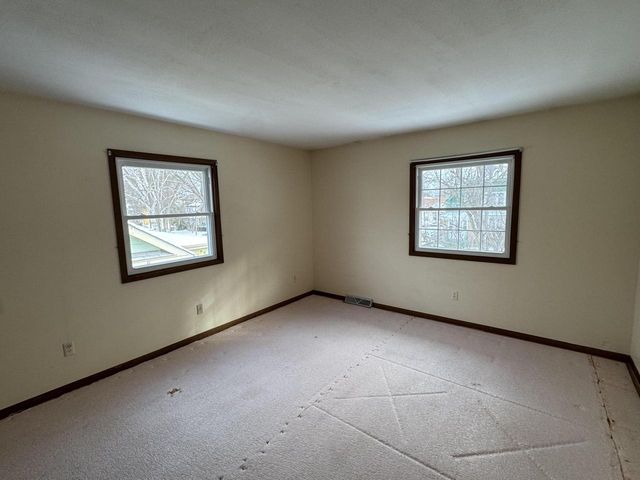 2741 N 56th STREET, Milwaukee, WI 53210