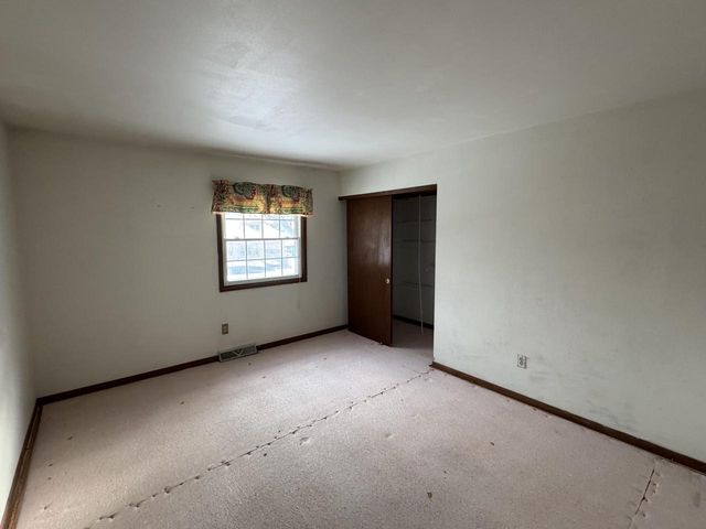 2741 N 56th STREET, Milwaukee, WI 53210