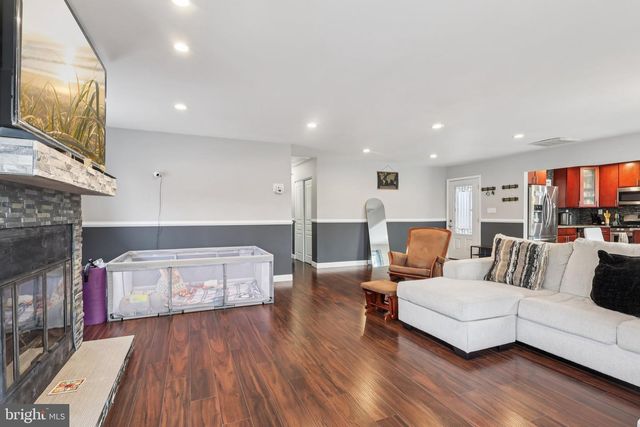 71 HARRINGTON CIR, Willingboro, NJ 08046