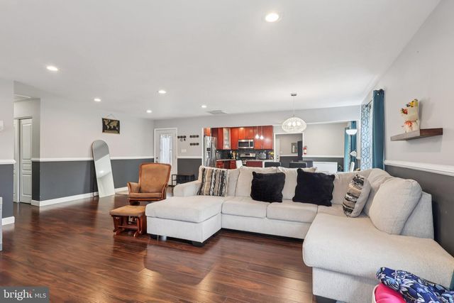 71 HARRINGTON CIR, Willingboro, NJ 08046