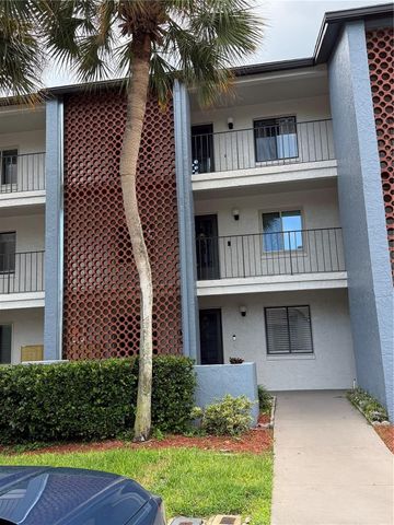 15 ESCONDIDO COURT 148, Altamonte Springs, FL 32701