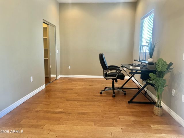 3034 E TURNEY Avenue, Phoenix, AZ 85016