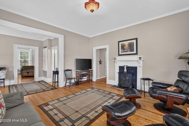 225 Carr Avenue, Rocky Point, NC 28457
