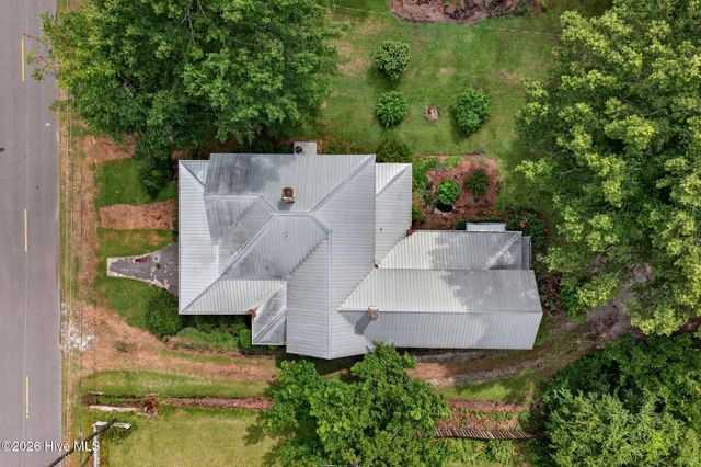 225 Carr Avenue, Rocky Point, NC 28457