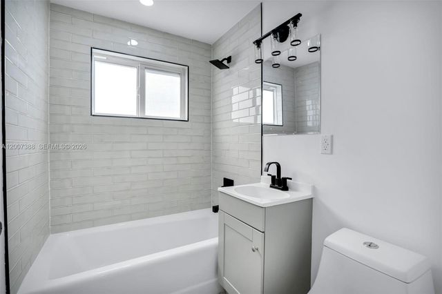 311 NW 12th Ave, Delray Beach, FL 33444