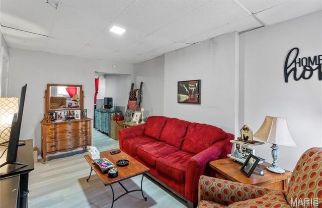 3735 Oregon Avenue, St Louis, MO 63118