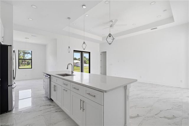 3823 Heyburn ST, Fort Myers, FL 33905