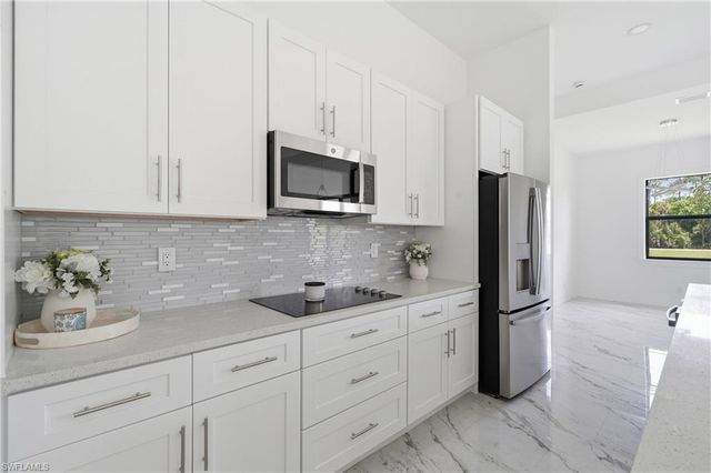 3823 Heyburn ST, Fort Myers, FL 33905