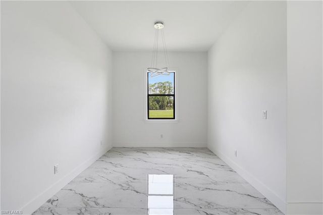 3823 Heyburn ST, Fort Myers, FL 33905