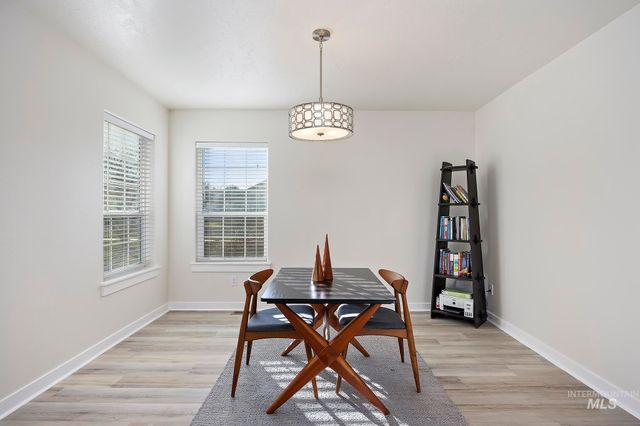 234 Canyon Crest Dr W, Twin Falls, ID 83301