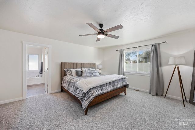 234 Canyon Crest Dr W, Twin Falls, ID 83301