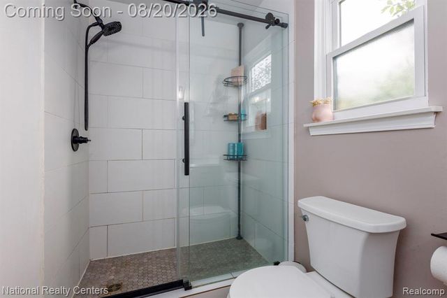 3225 Silver Court, Wixom, MI 48393