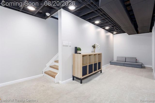 3225 Silver Court, Wixom, MI 48393