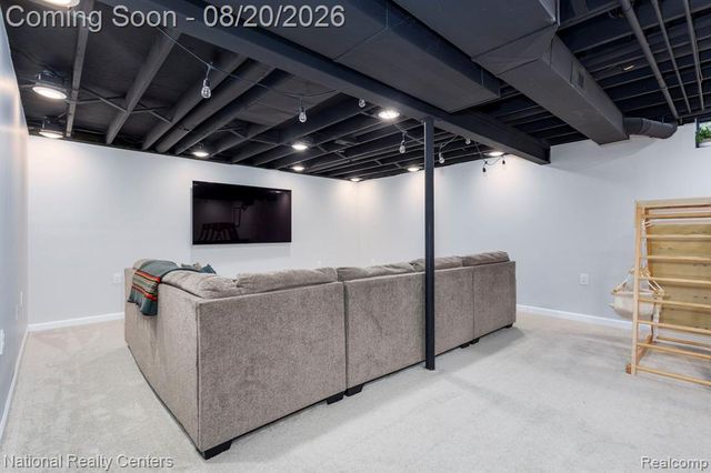 3225 Silver Court, Wixom, MI 48393