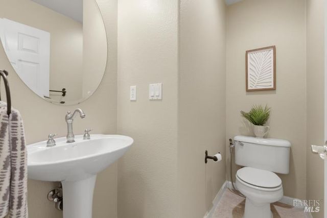 502 Clearwater Oak Ct, Fairfield, CA 94534