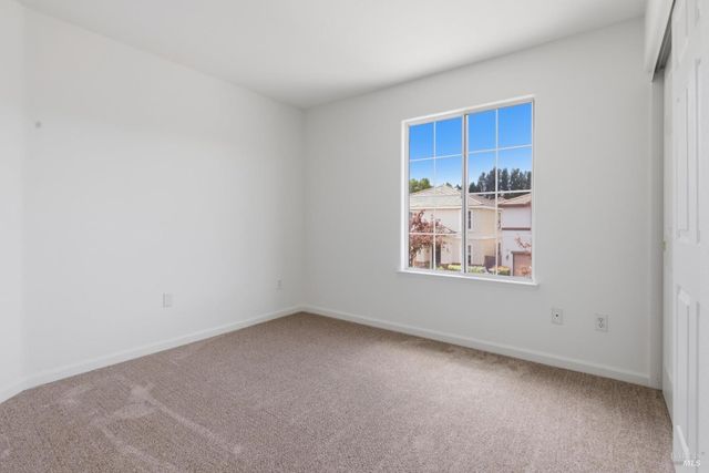 502 Clearwater Oak Ct, Fairfield, CA 94534