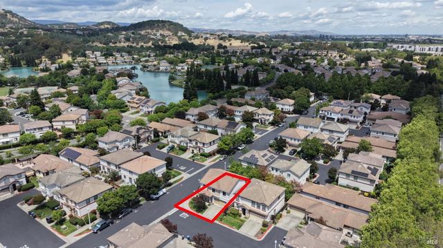 502 Clearwater Oak Ct, Fairfield, CA 94534