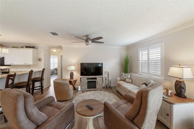 2427 SOUTHERN OAK STREET, The Villages, FL 32162