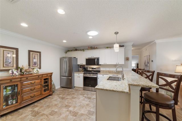 2427 SOUTHERN OAK STREET, The Villages, FL 32162