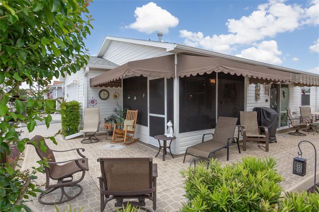 2427 SOUTHERN OAK STREET, The Villages, FL 32162