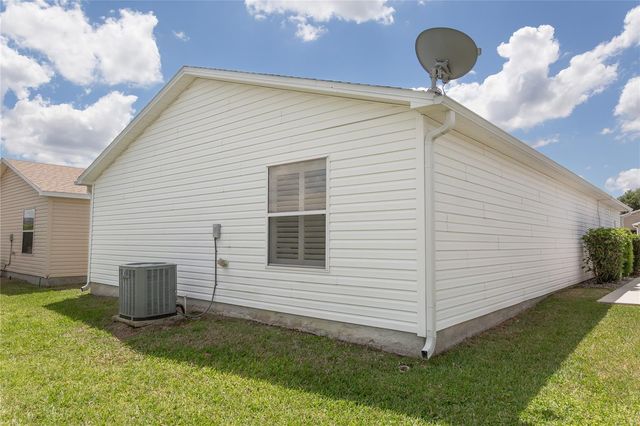 2427 SOUTHERN OAK STREET, The Villages, FL 32162