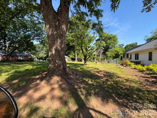 3070 W Main Street, Claremont, NC 28610