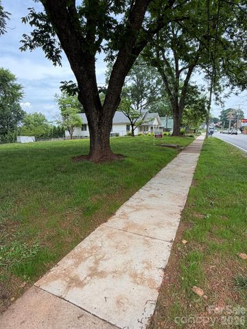 3070 W Main Street, Claremont, NC 28610